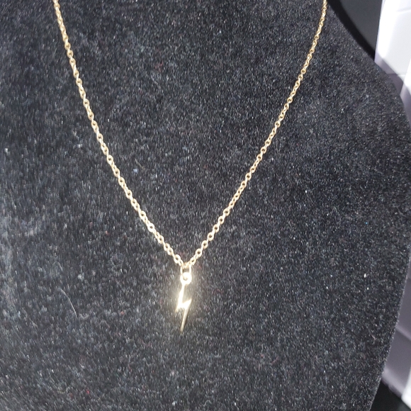 ⬇️$29 GOLD LIGHTING BOLT NECKLACE - Picture 5 of 10